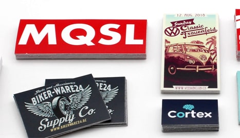 Stickeryeti: Autocollants rectangulaires personnalisés et stickers sur mesure